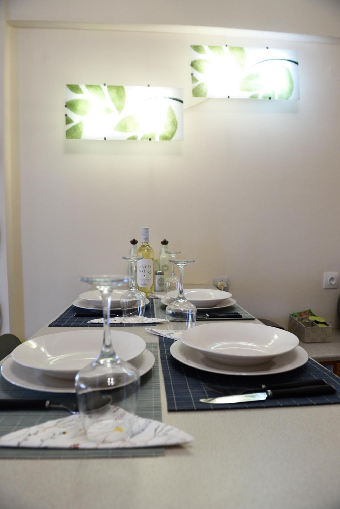2Downtown.Dandelion Apartment Tesalonika Bagian luar foto