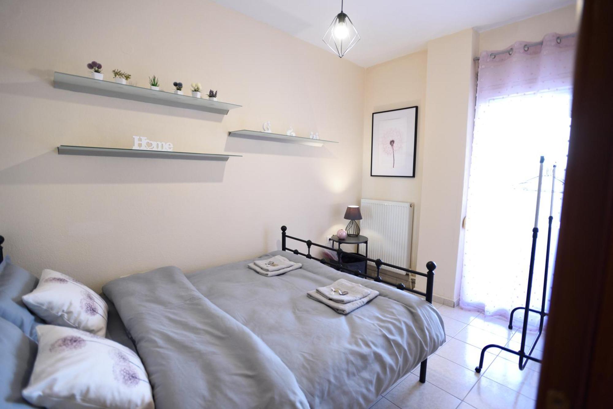 2Downtown.Dandelion Apartment Tesalonika Bagian luar foto