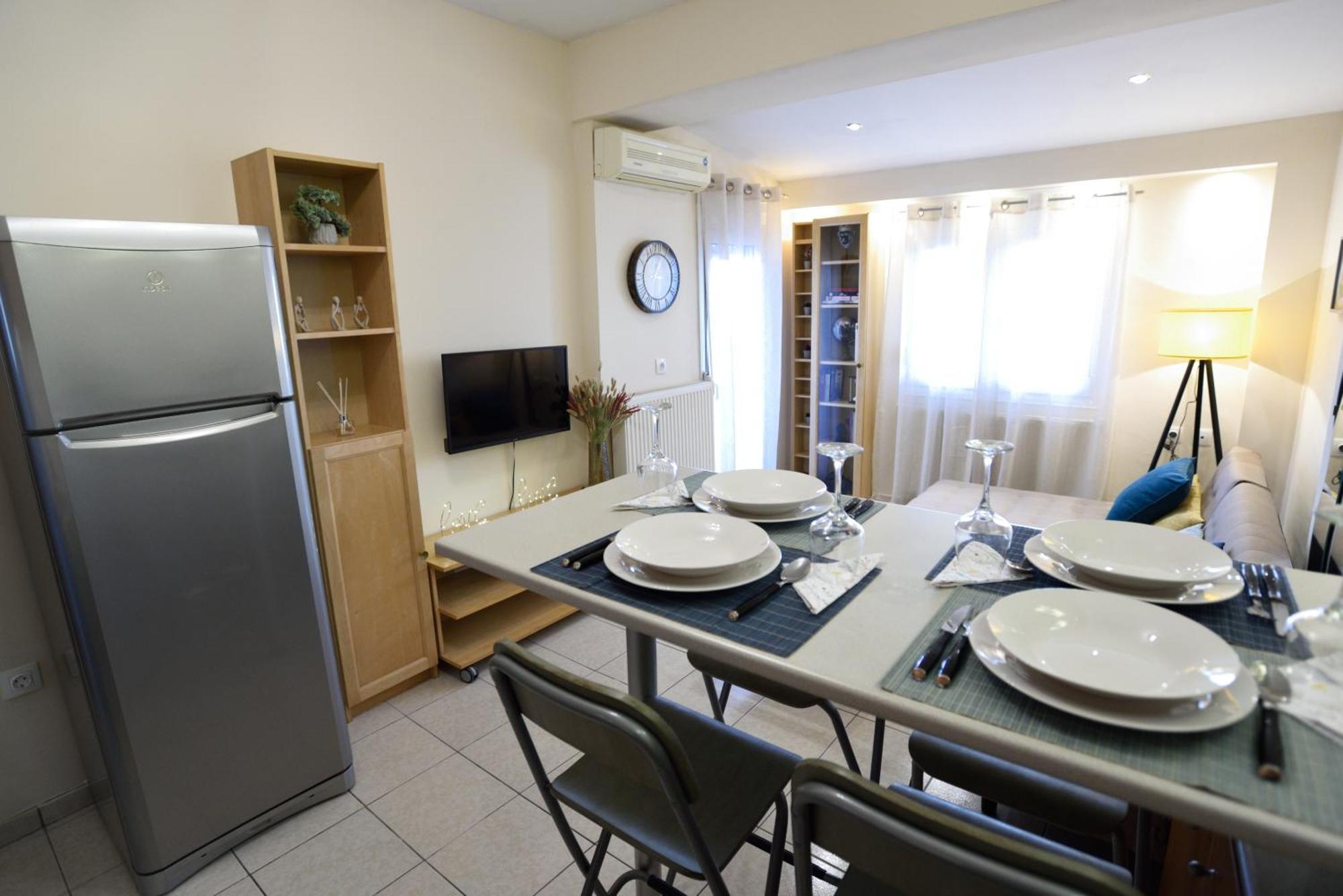 2Downtown.Dandelion Apartment Tesalonika Bagian luar foto